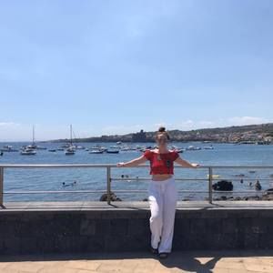 Meet your Posher, Miriam